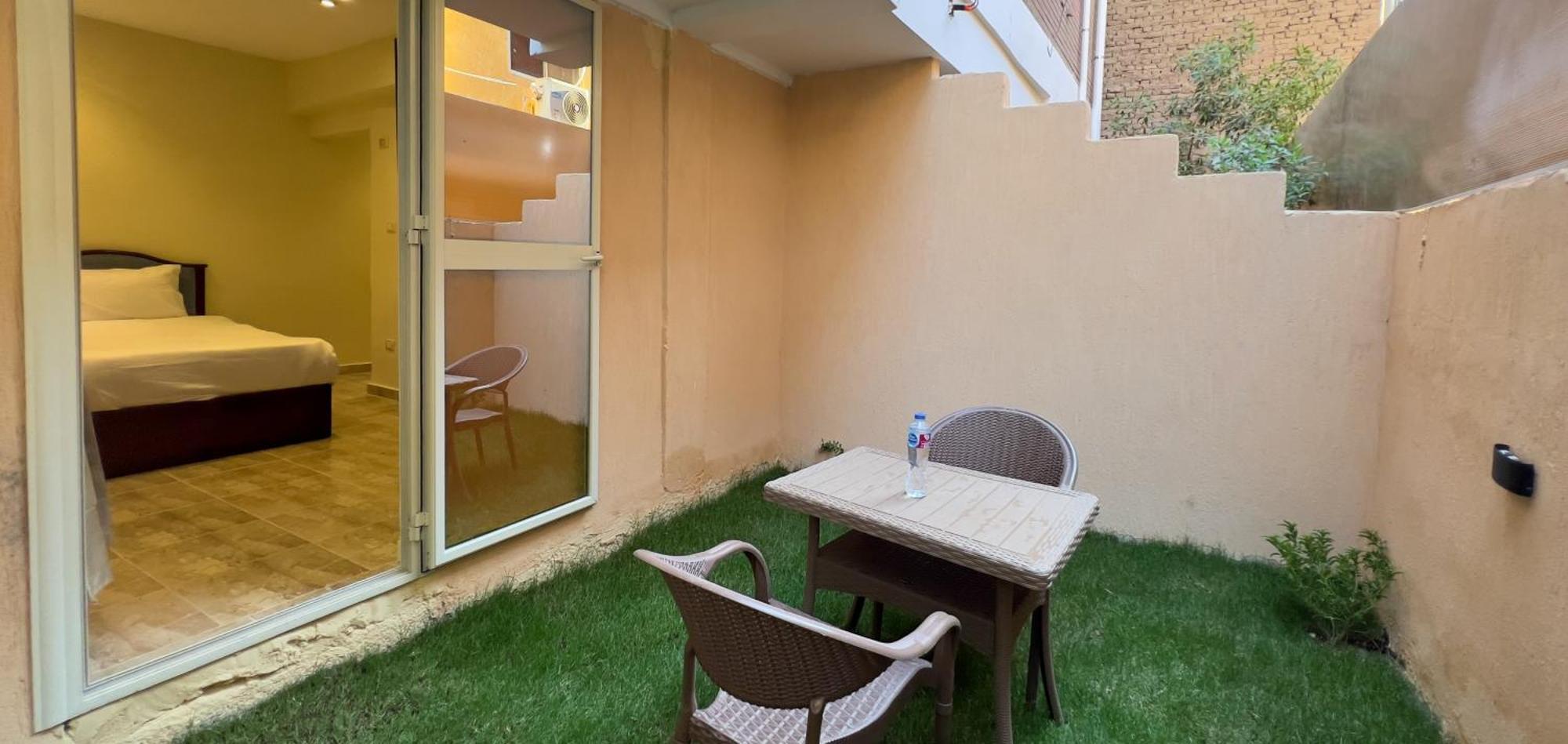 Pyramids Vista Inn Kafrat al Jabal ภายนอก รูปภาพ