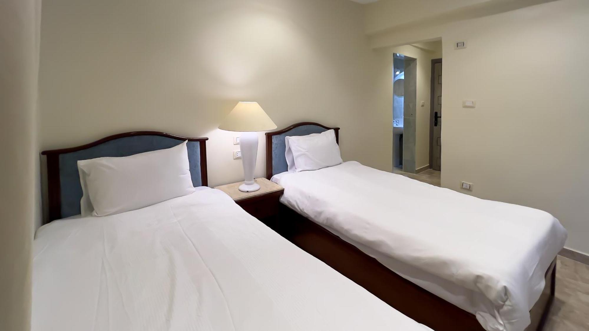 Pyramids Vista Inn Kafrat al Jabal ภายนอก รูปภาพ