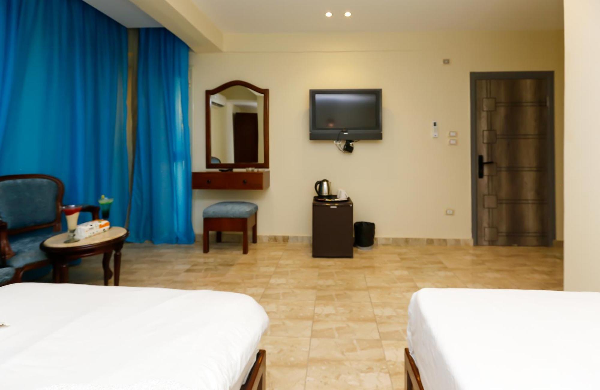 Pyramids Vista Inn Kafrat al Jabal ภายนอก รูปภาพ